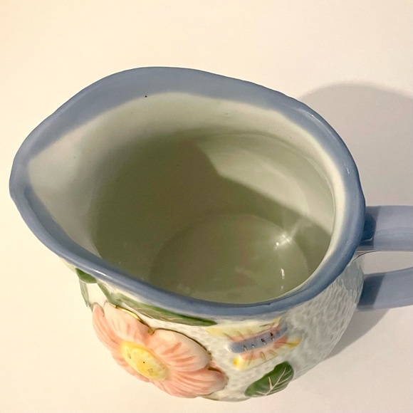 Ceramic Creamer Floral Butterfly Textured Unbranded Gold Accents - Picture 4 of 7